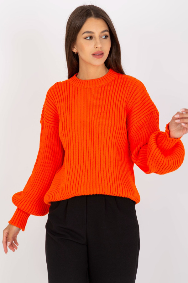 Pomarańczowy sweter oversize z okrągłym dekoltem 2