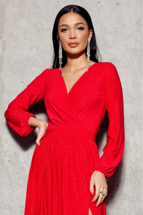 Brokatowa sukienka maxi z długim rękawem czerwona 2