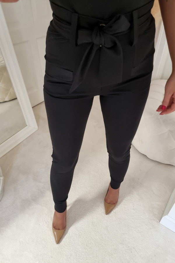 Spodnie materiałowe ELLE – czarne